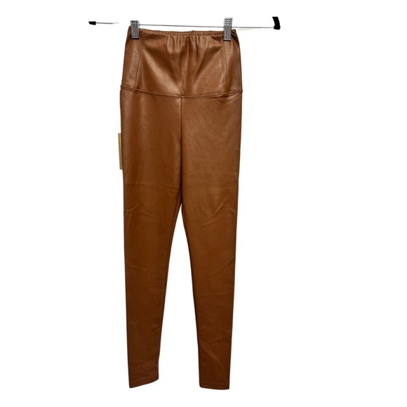 Aritzia Wilfred Free Daria Pants Cognac - Picture 2 of 9